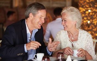 Independent Living - Couple Dining