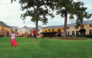 Lafayette Village - Grounds