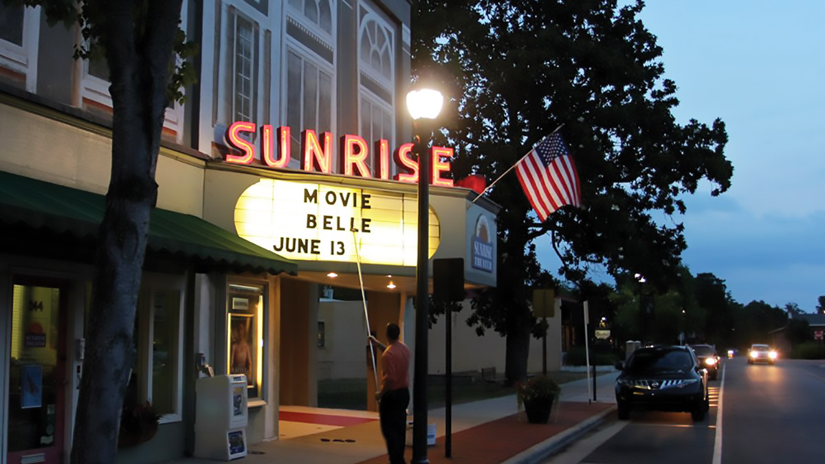 Southern Pines - Sunrise Theatre