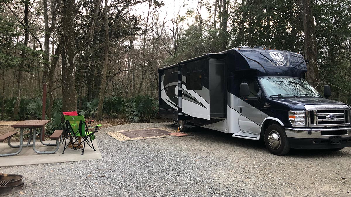 RV Traveling - Bill & Kathy Day - Campsite