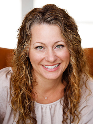 Angie Brandt - Both Worlds Travel Angie Brandt - Both Worlds Travel
